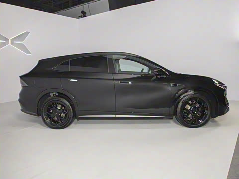 2025�� 702 �������� Ultra