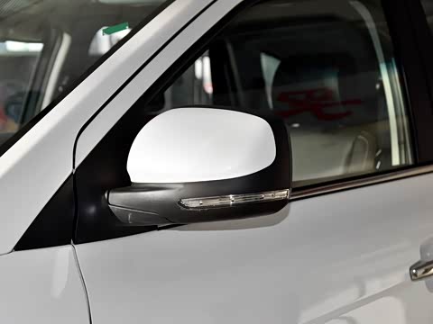 2017�� 2.0T �ֶ��������ͺ����촰��5��