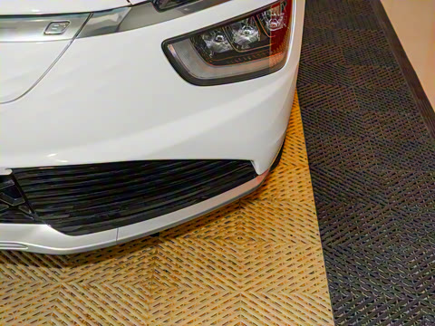 2021�� LUX����