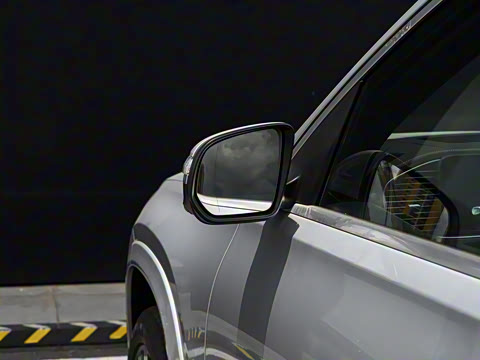 2025�� GLS 480 4MATIC