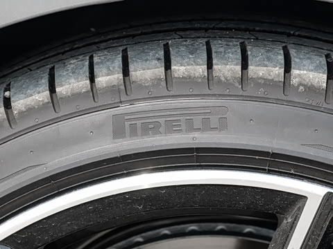 2025�� M240i xDrive