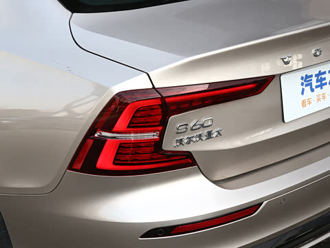 2023�� B4 ��Զ�˶���