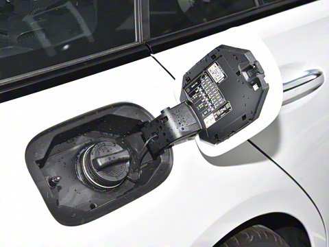 2025�� AMG C 43 4MATIC ���нγ� �ر��