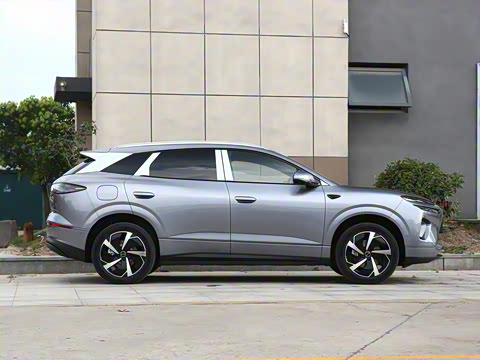 2025�� EV 605�캽Plus��