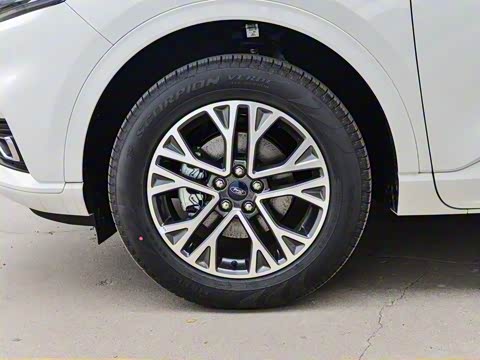 2020�� EcoBoost 245 ����������