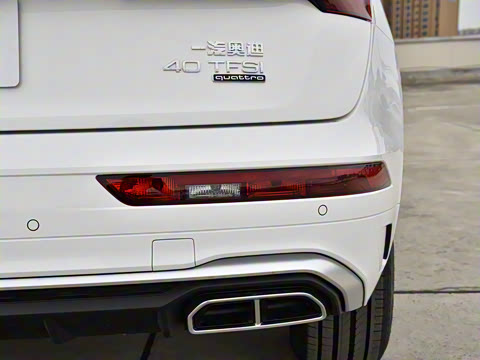 2021�� 40 TFSI ����������