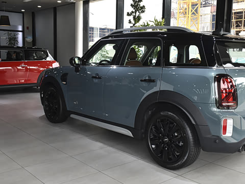 2022�� 1.5T COOPER ALL4 ���ͼ�
