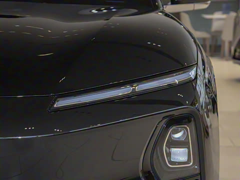 2025�� 102kWh ǩ����