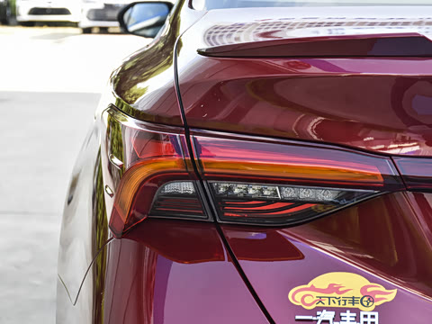 2021�� 2.5L Touring���SPORT��