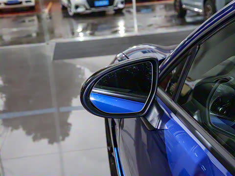 2023�� 2.4L �ֶ�10��������