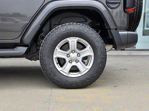 2019�� 2.0T Sahara ���ŵ綯����� ��VI