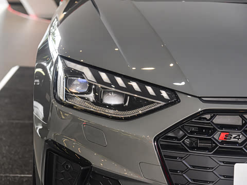 2025�� S4 Avant 3.0TFSI