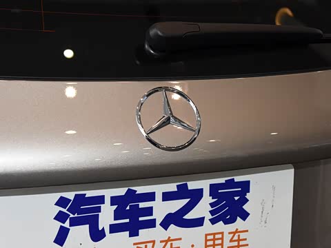 2020�� �Ŀ� GLC 300 L 4MATIC ������