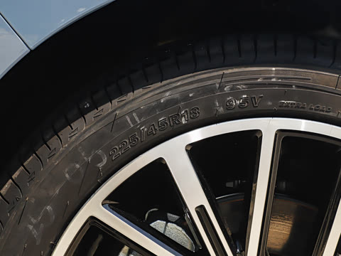 2025�� 550������