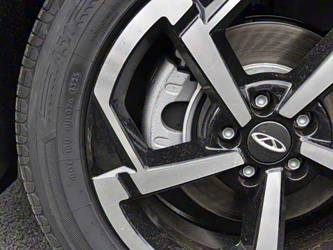 2025�� ���ܰ� 1.5T ��������