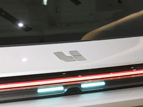 2025�� Ultra ���ܻ��°�