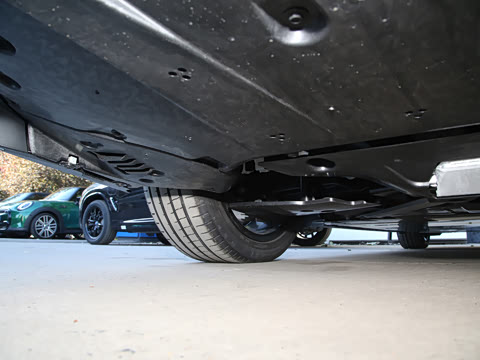 2024�� eDrive 40 L ��ҹ��װ