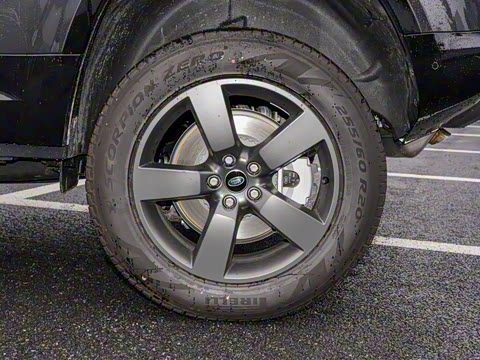 2022�� 110 P400 X-DYNAMIC HSE