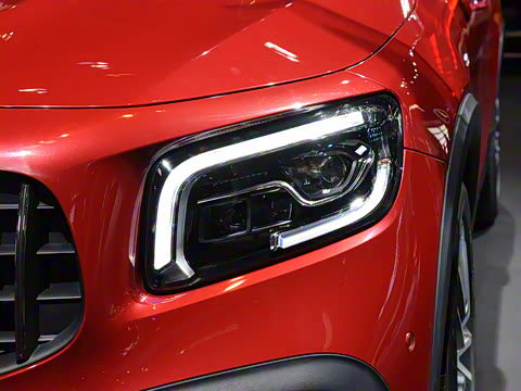 2021�� AMG GLB 35 4MATIC