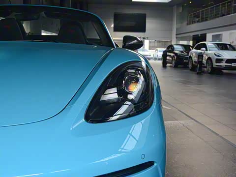 2019�� Boxster T 2.0T