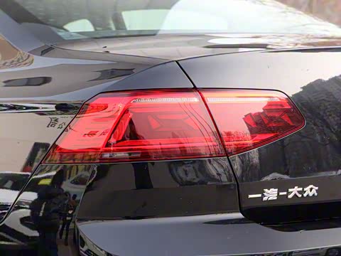 2020�� 330TSI DSG ������