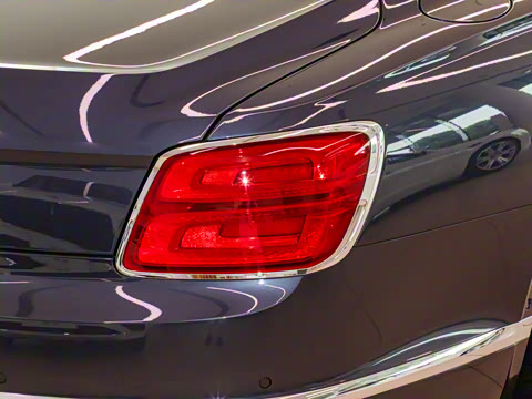 2024�� V8 Edition 8