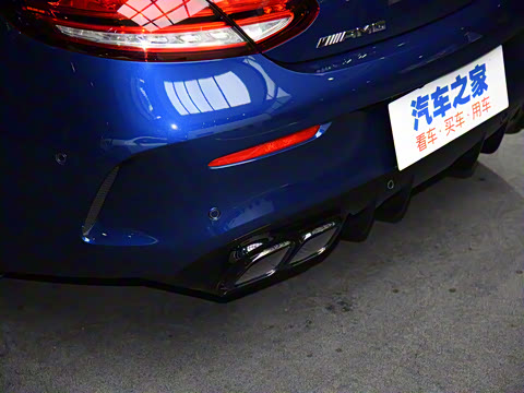 2021�� AMG C 63 ���ܳ�