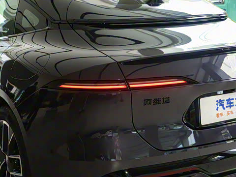 2025�� Max�����