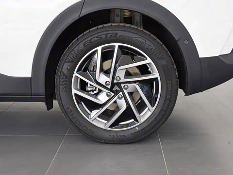 2020�� 520 U��