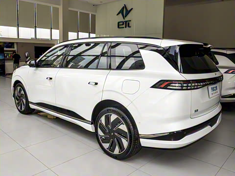 2025�� 210Max���Ȱ� 5��