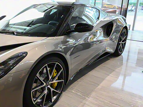 2025�� 2.0T DCT Turbo SE