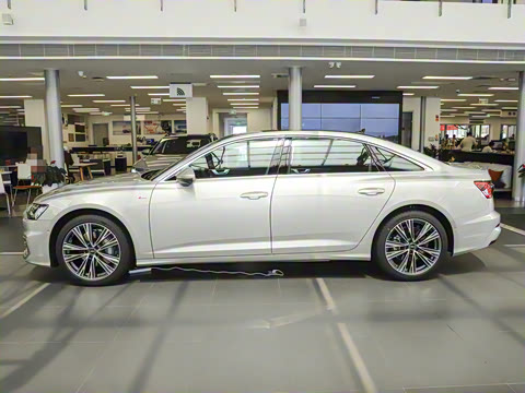 2025�� �Ŀ� 45 TFSI quattro ��ѡ������