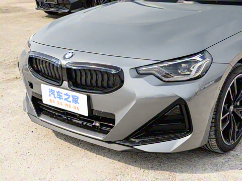 2025�� M240i xDrive