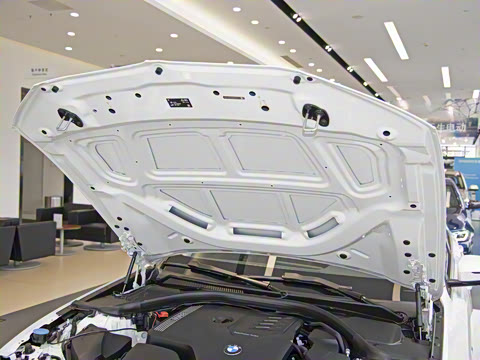 2021�� �Ŀ�� 320Li M�˶���װ