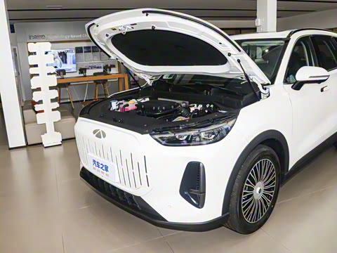 2025�� 120 ���������콢PLUS 7�� �������