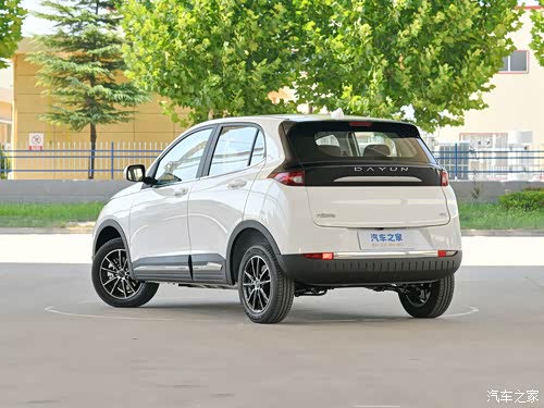 悦虎汽车是一款纯电动suv多种操控配置