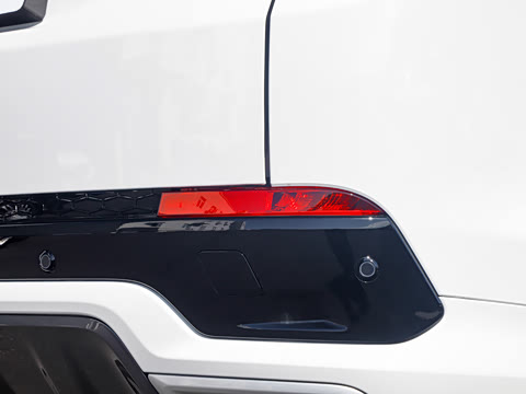 2022�� �Ŀ�� 249PS R-Dynamic SE ���ܿƼ��� 5��