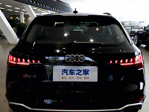2023��  RS4 Avant �����