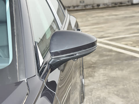 2023�� allroad quattro 55 TFSI ����ԽҰ��