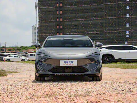 2025�� �Ŀ� Max���̰�