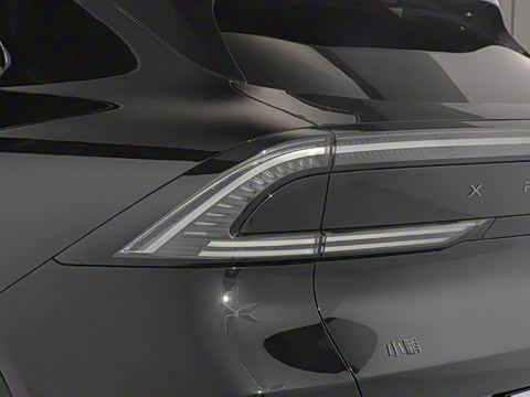 2025�� 702 �������� Ultra