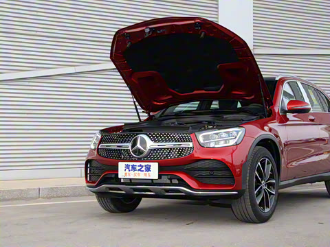 2021�� GLC 260 L 4MATIC ������