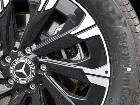 2025�� V 300 �캽��