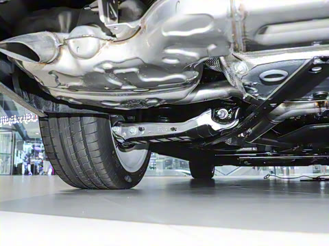 2025�� 45 TFSI quattro ������