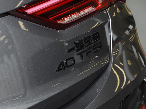 2025��  quattro 45�����ذ� 40TFSI ʱ����