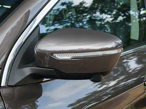 2025�� �Ŀ� ���� 2.0L CVT XV+���Ȱ�