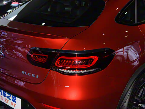 2020�� AMG GLC 63 4MATIC+  ����SUV