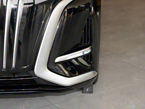 2022�� EV 600 ����������