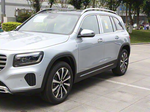 2025�� GLB 220 ʱ����