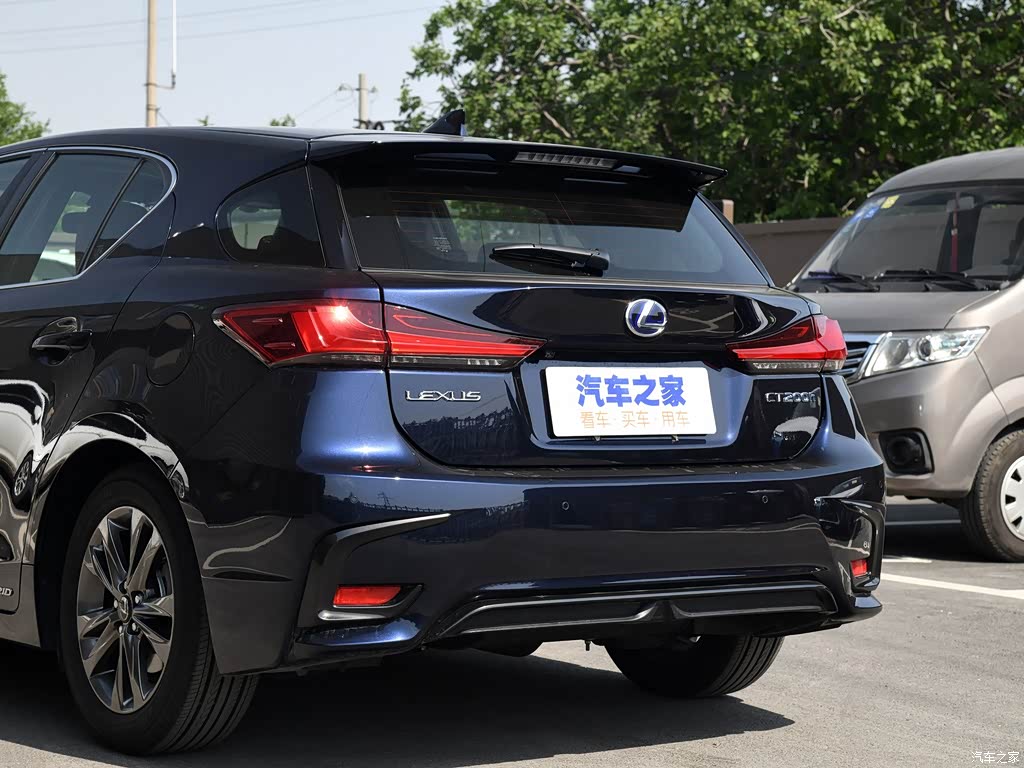 雷克萨斯ct 2017款 ct200h f sport 单色 国vi 5671689图片_雷克萨斯